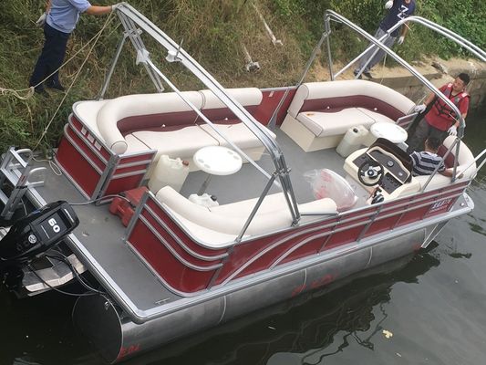 Bestyear Aluminum Pontoon Boats