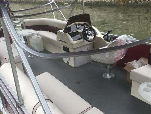 Bestyear Aluminum Pontoon Boats