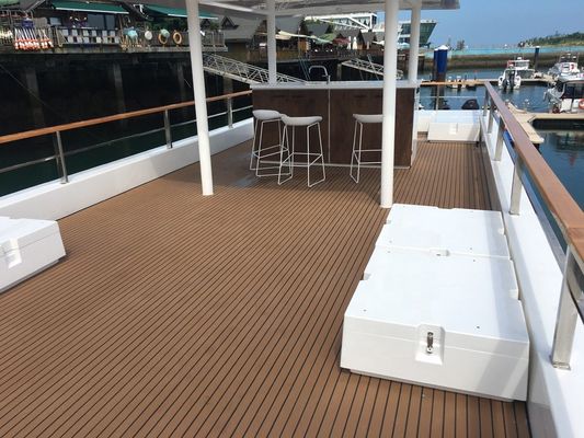 Solar Electric Power House Boat