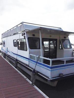 Solar Electric Power House Boat