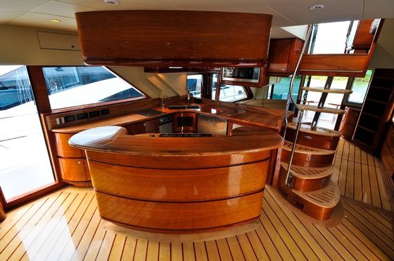 Allmand 68 Super Luxury Yacht