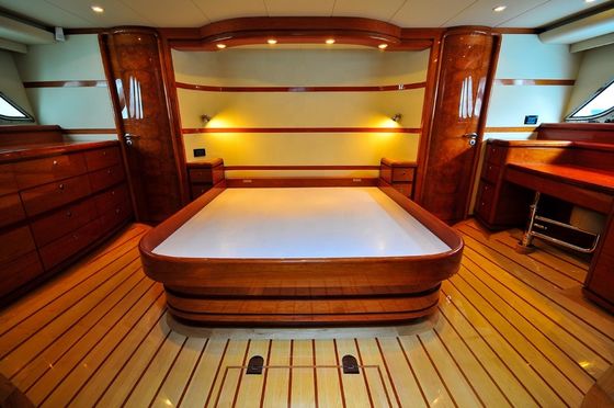 Allmand 68 Super Luxury Yacht