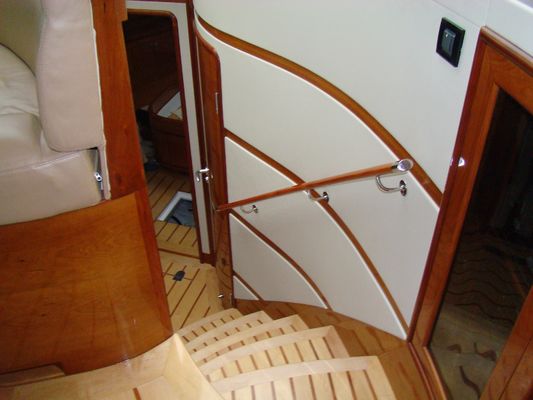 Mega Yacht 68 Foot